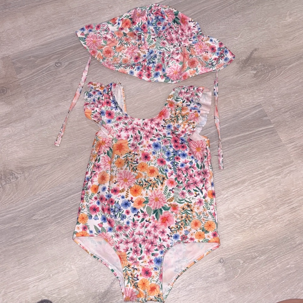 Angela Mkay x H&M babygirl 2 piece floral swimsuit